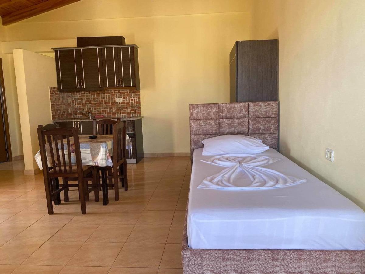 קסאמיל Apartments Luis מראה חיצוני תמונה