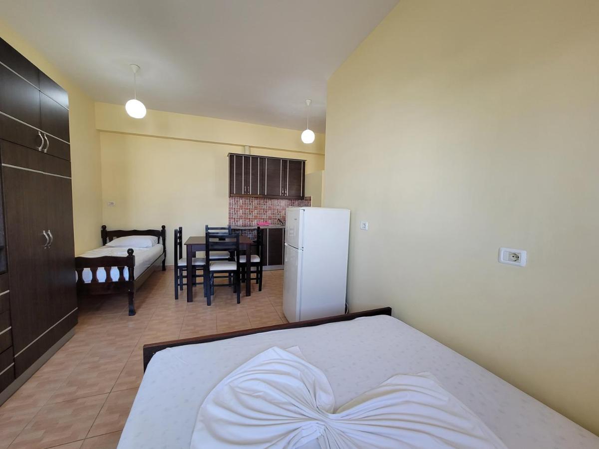 קסאמיל Apartments Luis מראה חיצוני תמונה