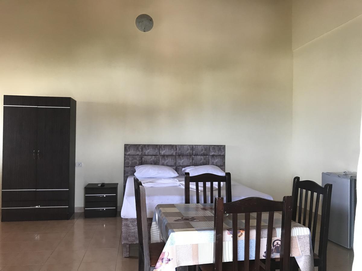 קסאמיל Apartments Luis מראה חיצוני תמונה