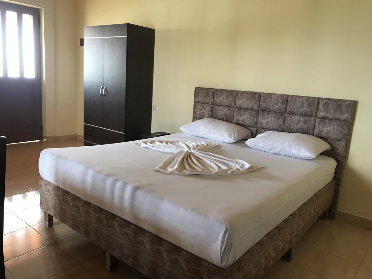 קסאמיל Apartments Luis מראה חיצוני תמונה