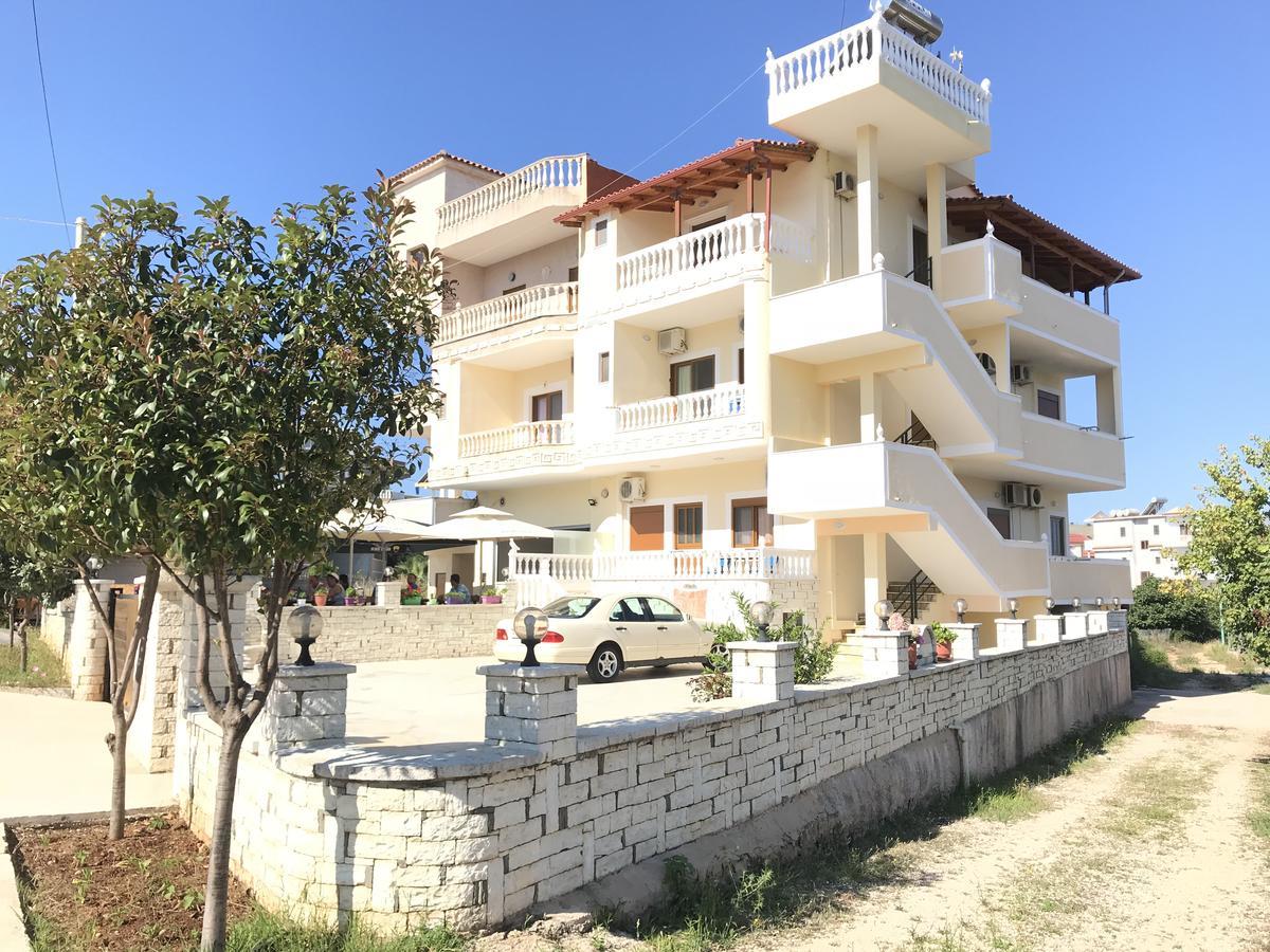 קסאמיל Apartments Luis מראה חיצוני תמונה