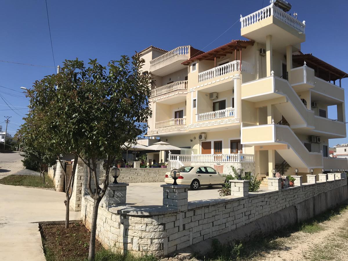 קסאמיל Apartments Luis מראה חיצוני תמונה